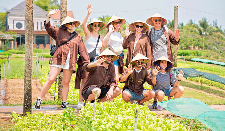 Tra Que Vegetable Village