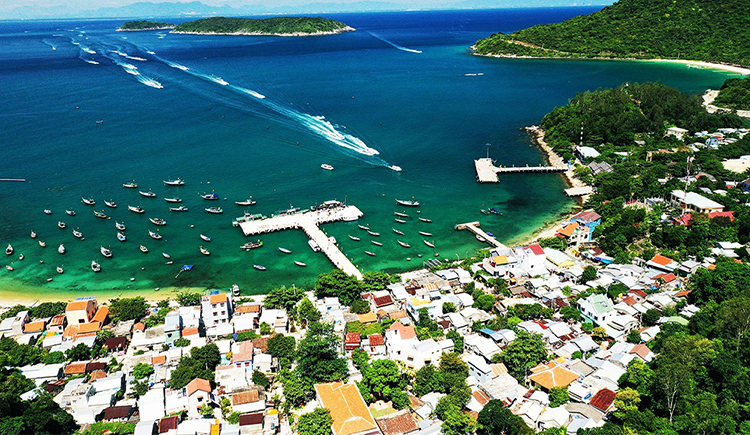 Cham Island
